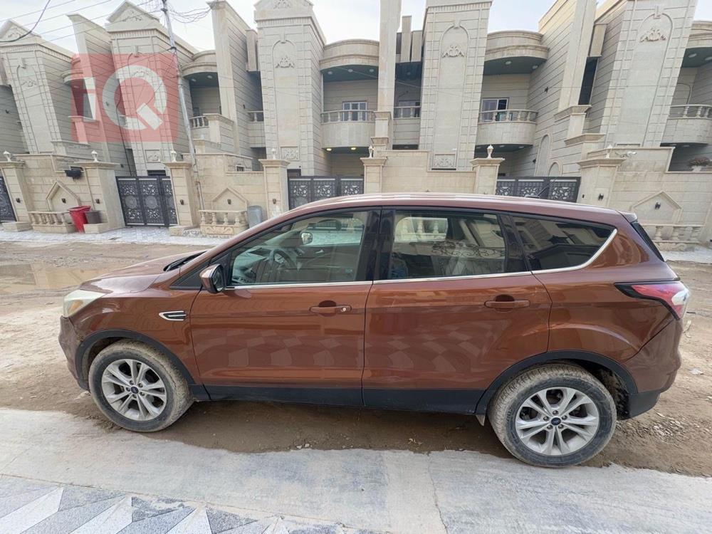 فورد إسكيب
